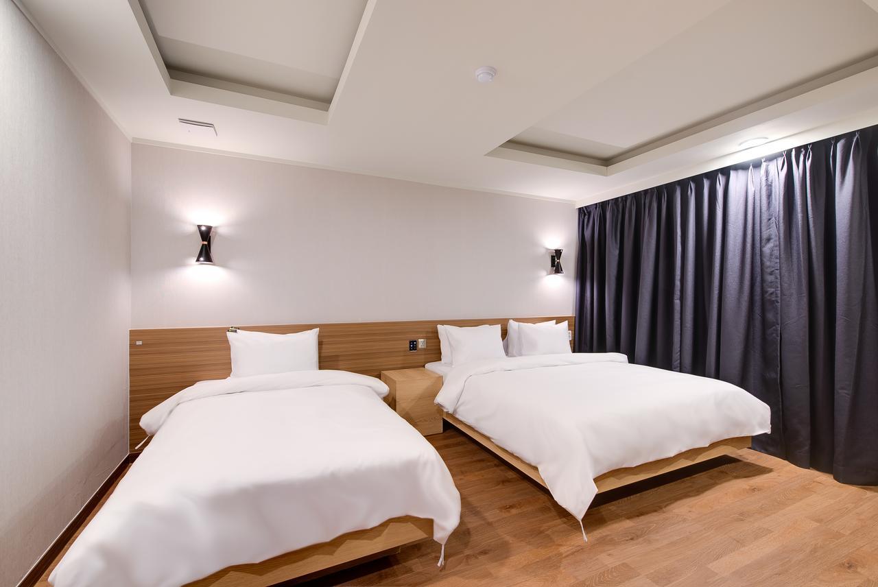 M Hotel Seoul Exteriör bild