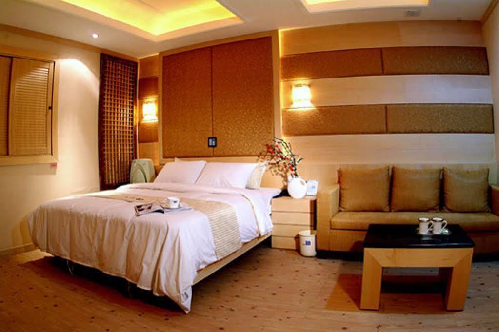 M Hotel Seoul Exteriör bild